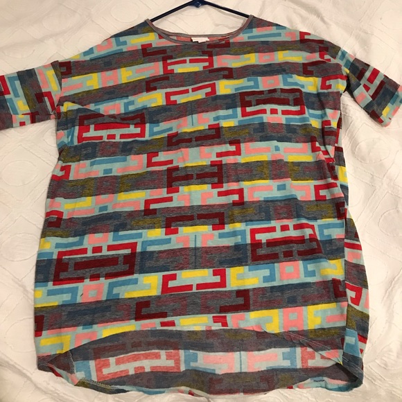 Lulularoe relaxed fit shirt - Picture 1 of 2